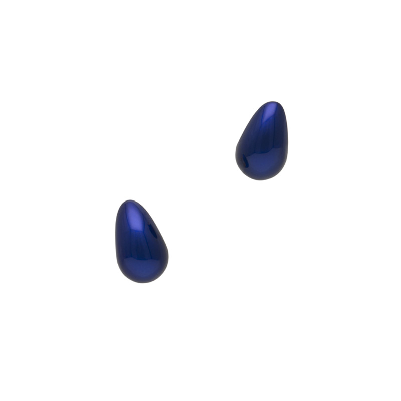 ブローチ